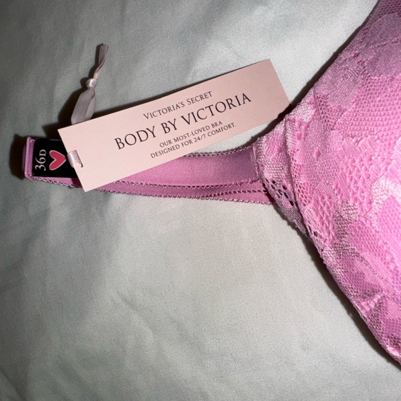 NWT Victoria’s Secret Body By Victoria Padded Bra - Picture 3 of 4
